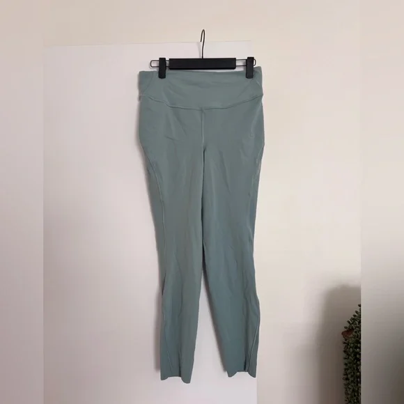 Lululemon Base Pace High-Rise Tight 25" – Size 10 Misty Glade - Picture 3 of 6